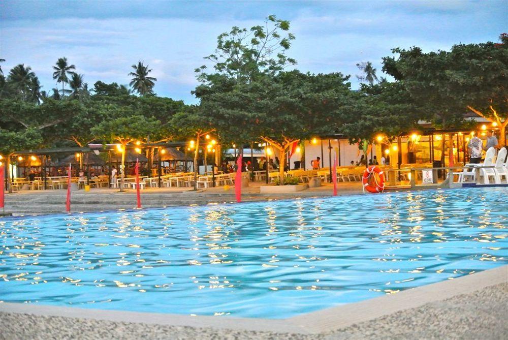 Camp Holiday Resort & Recreation Area Samal Exterior photo