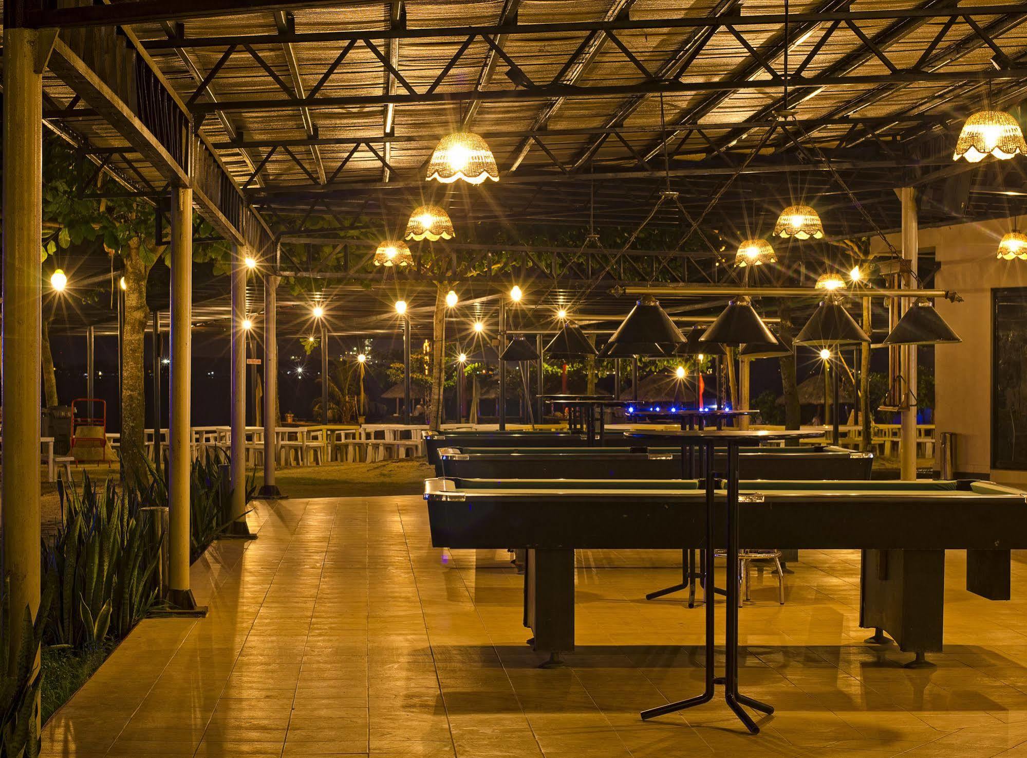 Camp Holiday Resort & Recreation Area Samal Exterior photo